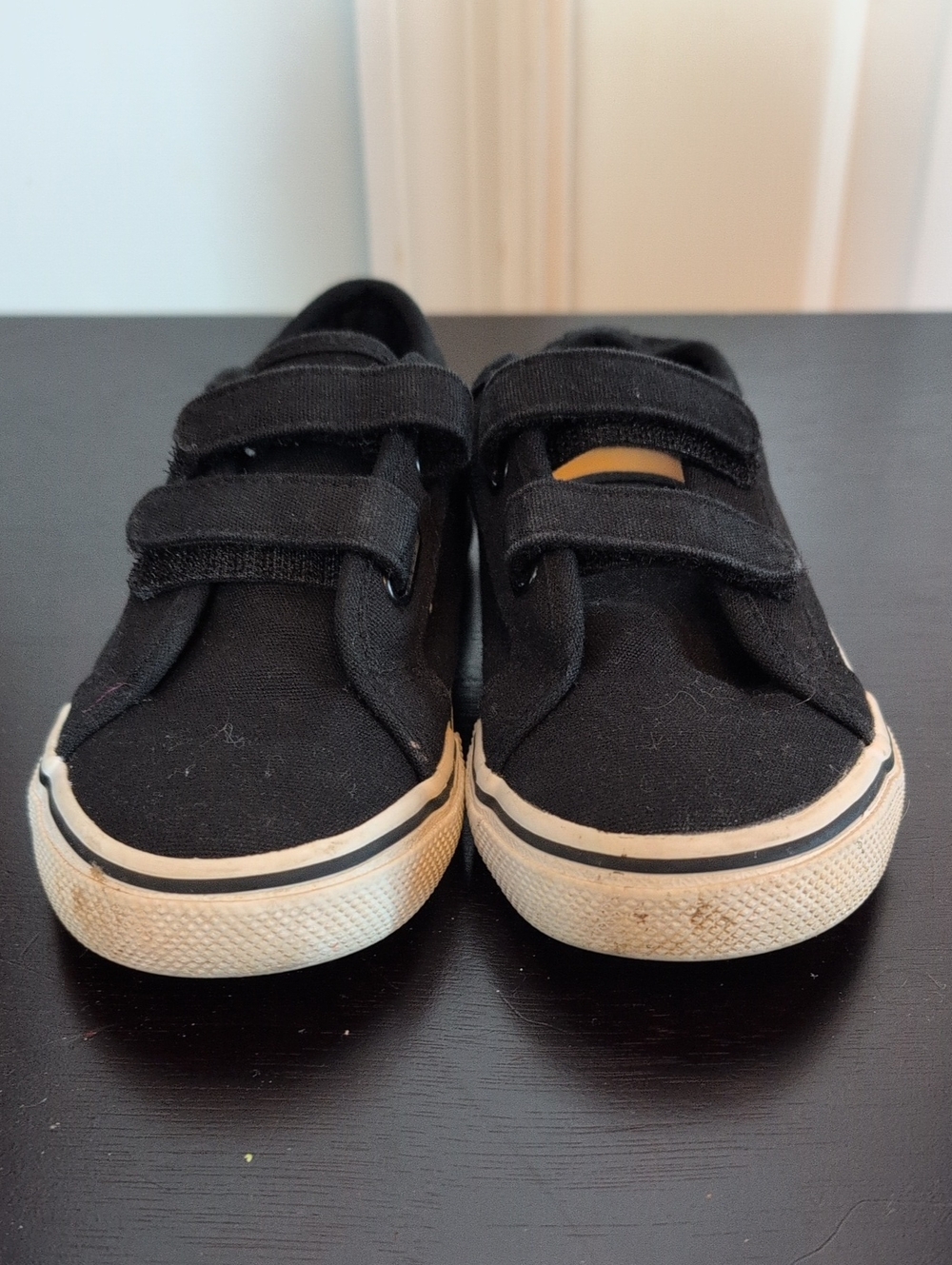 wonder nation Black Kids Canvas Velcro Sneakers